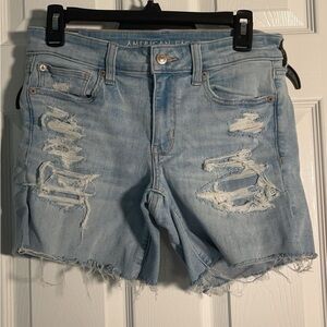 AE Midi ripped shorts